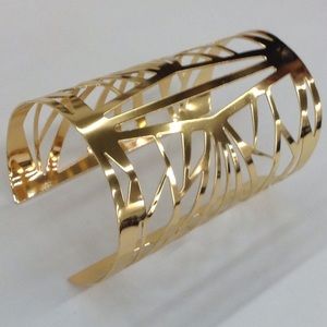 Beautiful Gold Cuff Bangle